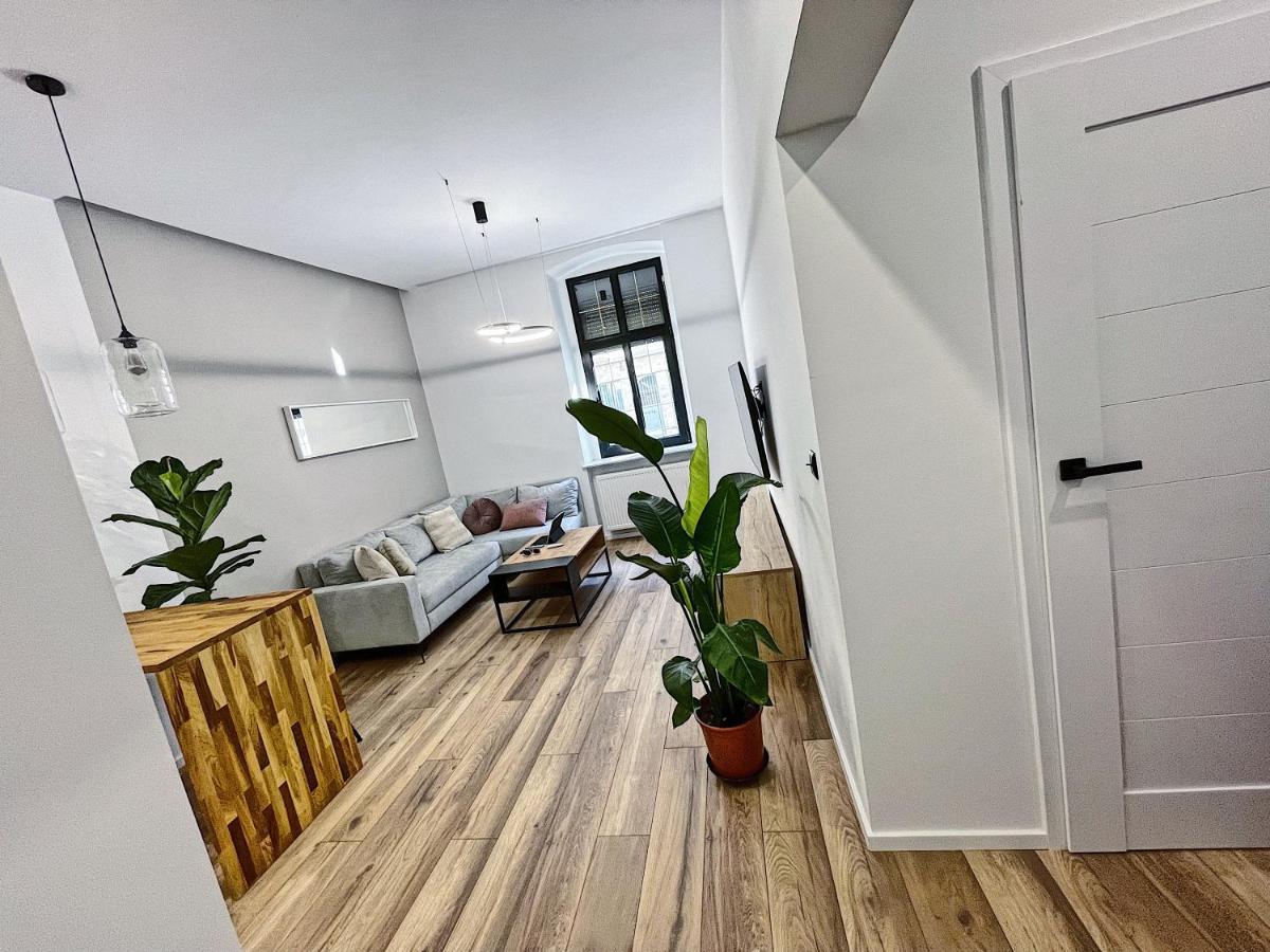 Polonia Art Apartments In The City Center Katowice Luaran gambar