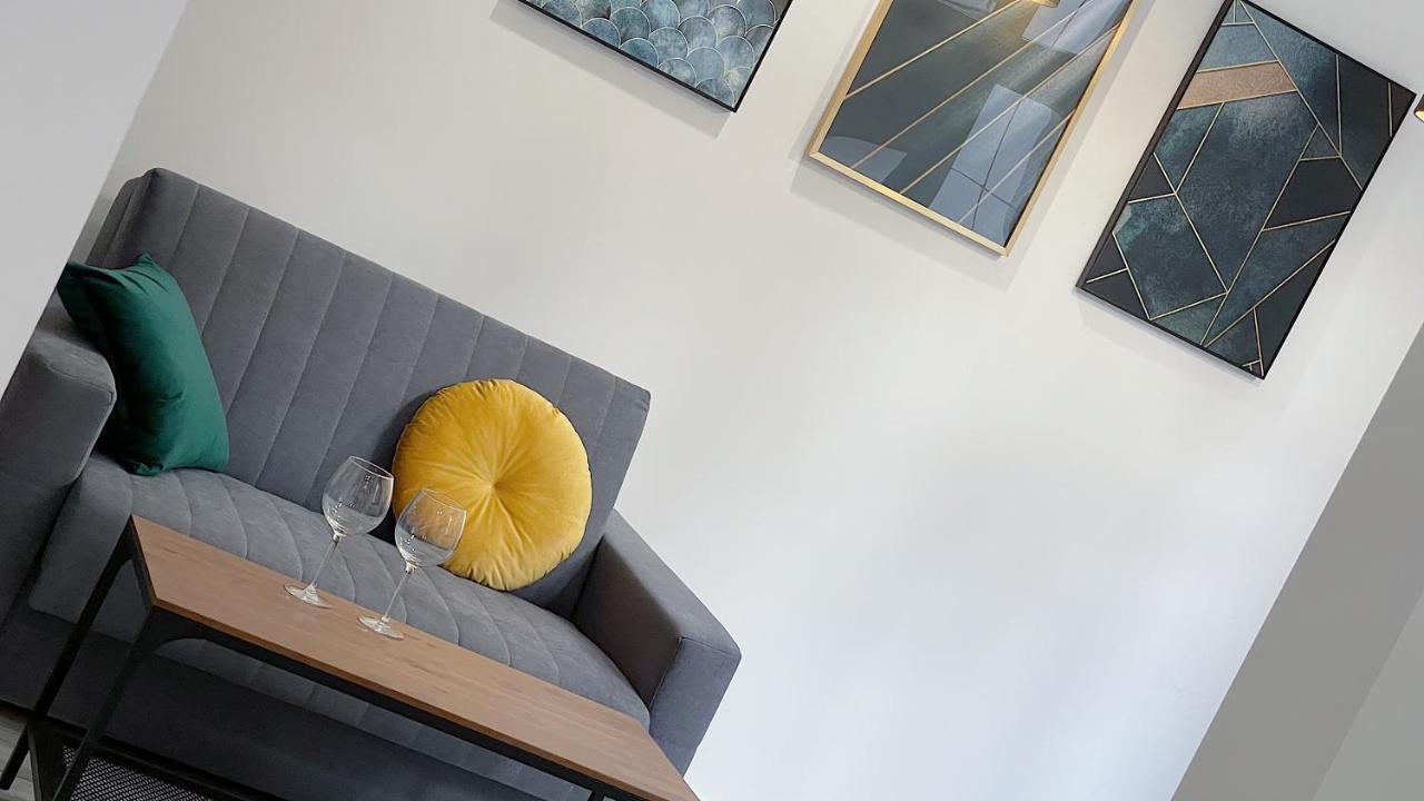 Polonia Art Apartments In The City Center Katowice Luaran gambar