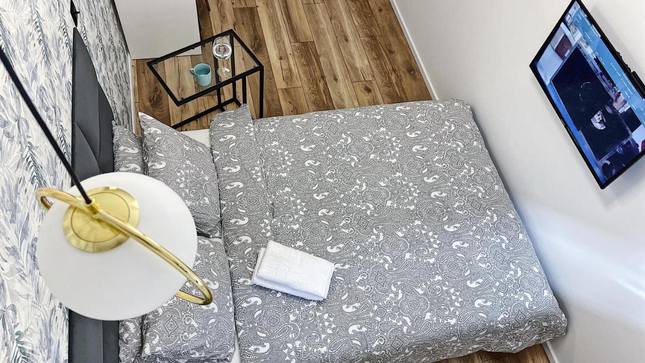 Polonia Art Apartments In The City Center Katowice Luaran gambar