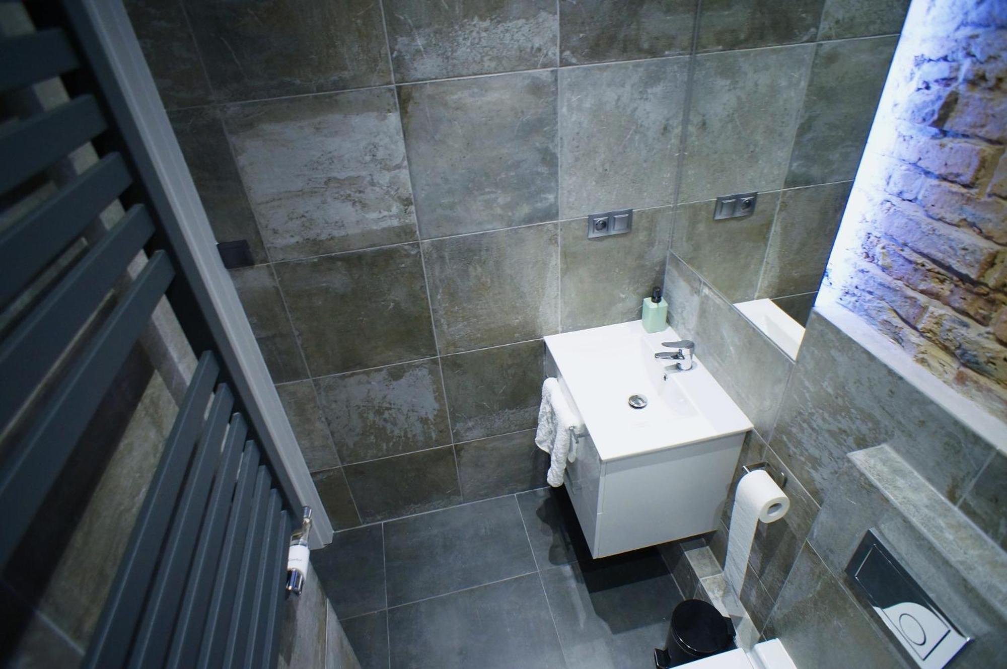 Polonia Art Apartments In The City Center Katowice Luaran gambar